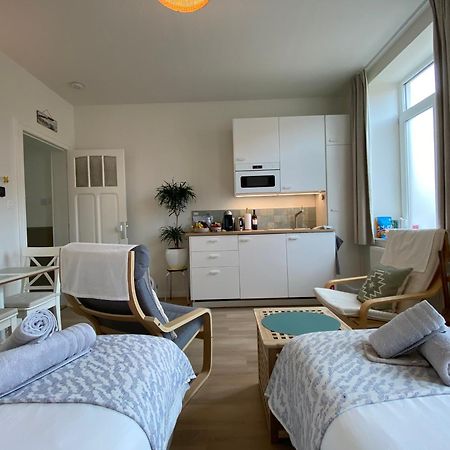 Logies-M Comfort Studios Inc Bikes B&B Oostende Exteriör bild
