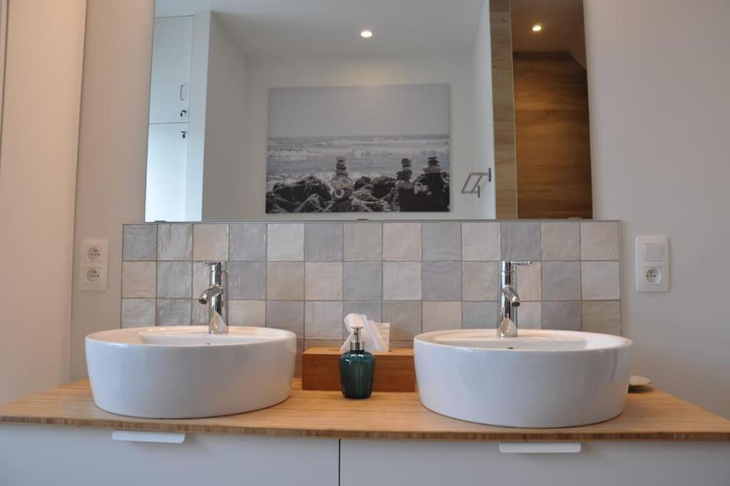 Logies-M Comfort Studios Inc Bikes B&B Oostende Exteriör bild