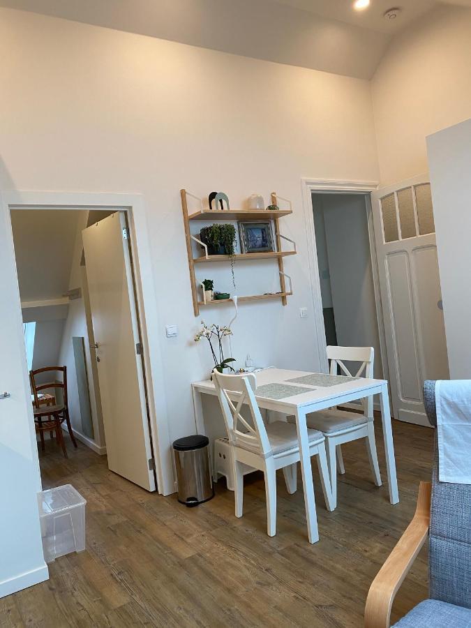 Logies-M Comfort Studios Inc Bikes B&B Oostende Exteriör bild