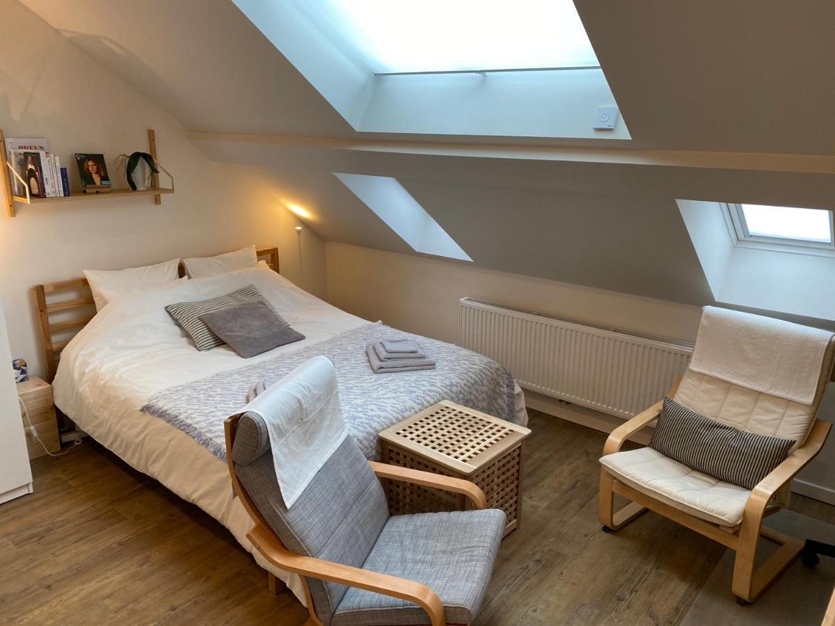 Logies-M Comfort Studios Inc Bikes B&B Oostende Exteriör bild