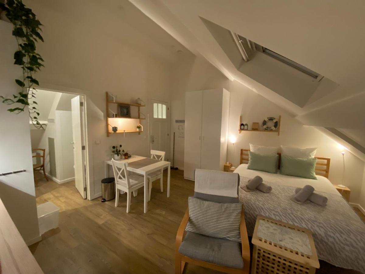 Logies-M Comfort Studios Inc Bikes B&B Oostende Exteriör bild
