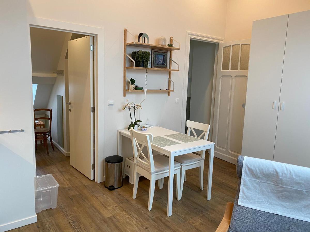 Logies-M Comfort Studios Inc Bikes B&B Oostende Exteriör bild